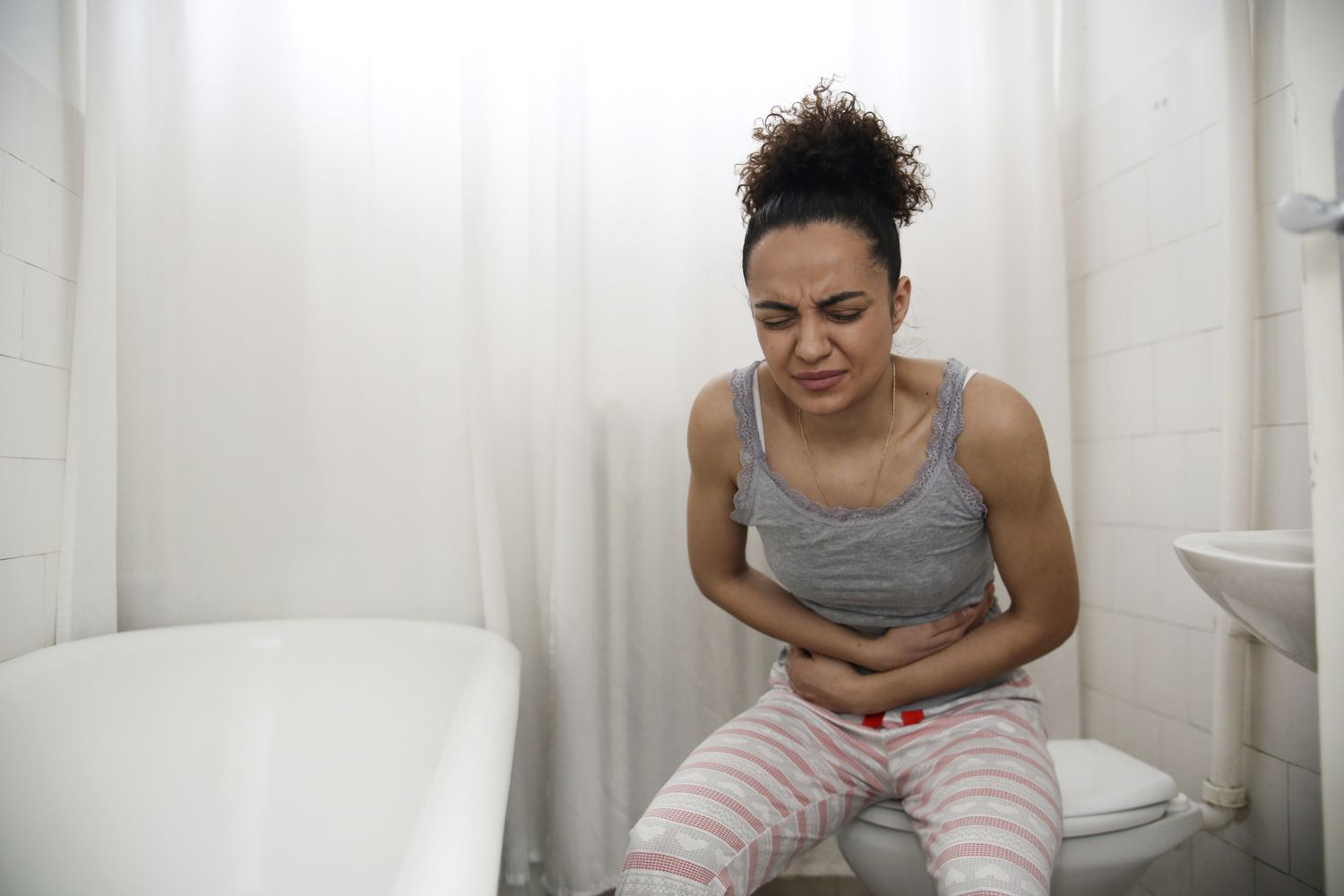 Diet and Lifestyle Changes to Avoid Constipation